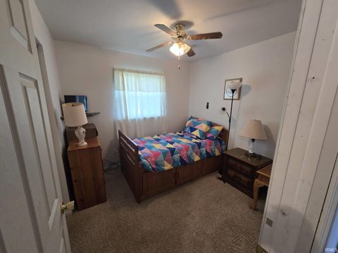 Tiny photo for 619 W 9TH Street, Jonesboro, IN 46938 (MLS # 202612551)