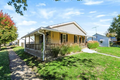 Tiny photo for 75 W Clay Street, Spencer, IN 47460 (MLS # 202643845)