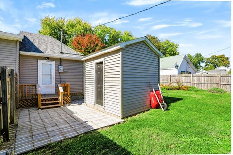 Tiny photo for 75 W Clay Street, Spencer, IN 47460 (MLS # 202643845)