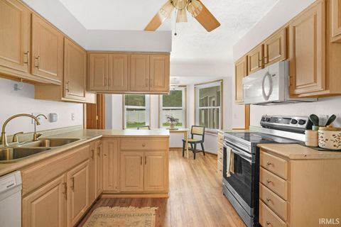 Tiny photo for 3208 SUSAN Drive, Kokomo, IN 46902 (MLS # 202601419)