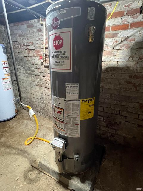 Tiny photo for 407 E 3rd Street, Peru, IN 46970 (MLS # 202613138)