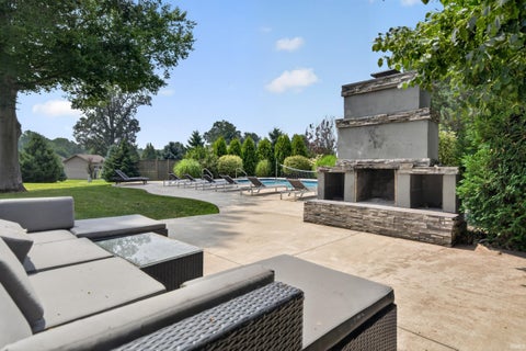 Tiny photo for 2873 White Oak Court, Kokomo, IN 46901 (MLS # 202629485)