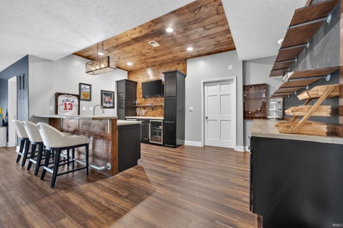 Tiny photo for 2873 White Oak Court, Kokomo, IN 46901 (MLS # 202629485)
