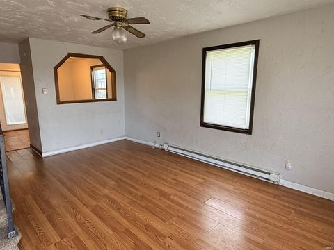 Tiny photo for 1013 N Armstrong Street, Kokomo, IN 46901 (MLS # 202629054)