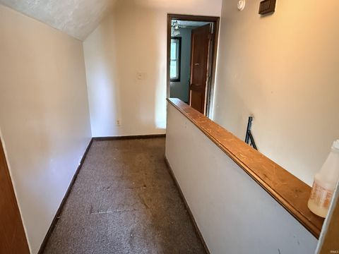 Tiny photo for 1013 N Armstrong Street, Kokomo, IN 46901 (MLS # 202629054)