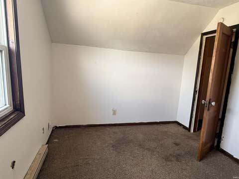 Tiny photo for 1013 N Armstrong Street, Kokomo, IN 46901 (MLS # 202629054)