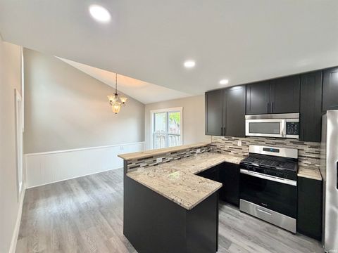 Tiny photo for 420 16th Street, Logansport, IN 46947 (MLS # 202614592)