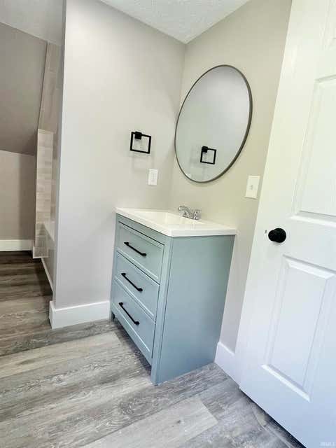 Tiny photo for 420 16th Street, Logansport, IN 46947 (MLS # 202614592)