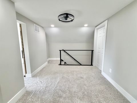 Tiny photo for 420 16th Street, Logansport, IN 46947 (MLS # 202614592)