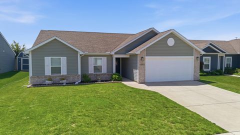Photo of 2695 Glastonbury Way, Lafayette, IN 47909 (MLS # 202626486)