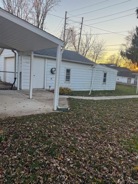 Tiny photo for 807 S Waugh Street, Kokomo, IN 46901 (MLS # 202547103)