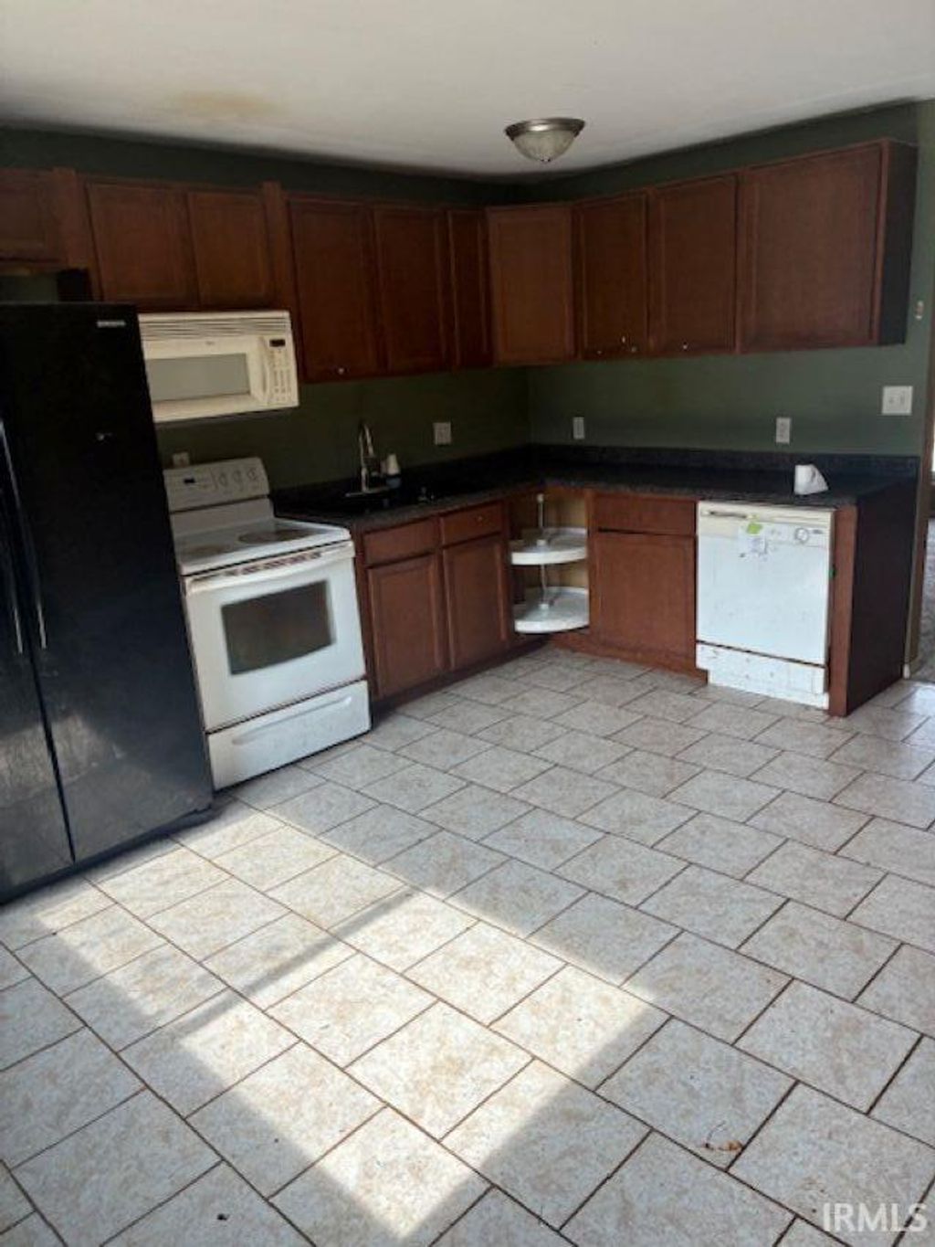 Photo of 34 Green Hill Court, Huntington, IN 46750 (MLS # 202612904)