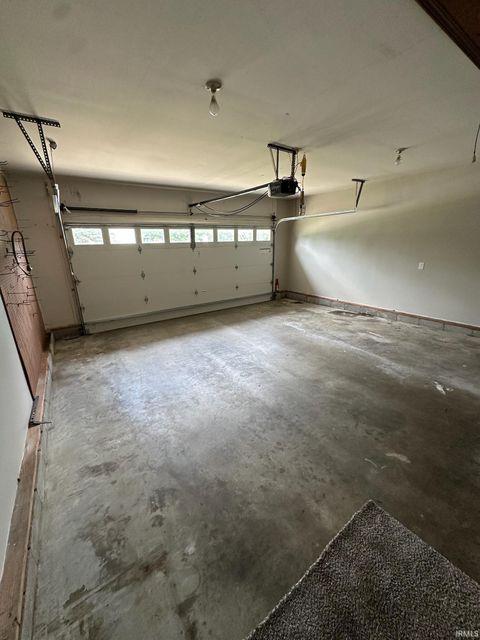 Tiny photo for 405 Carlisle Drive, Huntington, IN 46750 (MLS # 202622395)