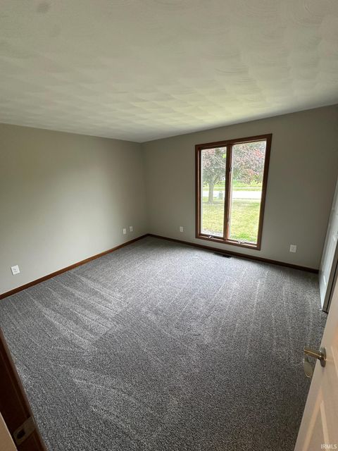 Tiny photo for 405 Carlisle Drive, Huntington, IN 46750 (MLS # 202622395)