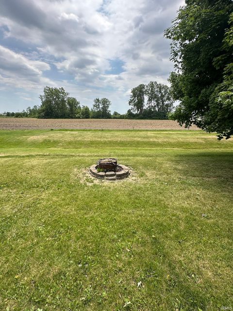 Tiny photo for 405 Carlisle Drive, Huntington, IN 46750 (MLS # 202622395)