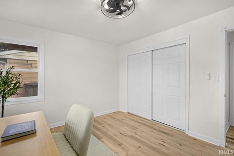 Tiny photo for 521 HOLLY Lane, Kokomo, IN 46902 (MLS # 202547676)