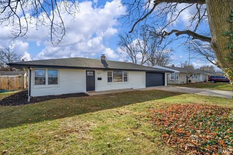 Tiny photo for 521 HOLLY Lane, Kokomo, IN 46902 (MLS # 202547676)