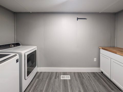 Tiny photo for 1700 South Road, Garrett, IN 46738 (MLS # 202539223)