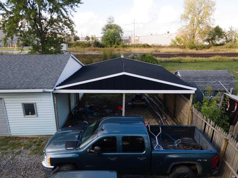 Tiny photo for 1700 South Road, Garrett, IN 46738 (MLS # 202539223)