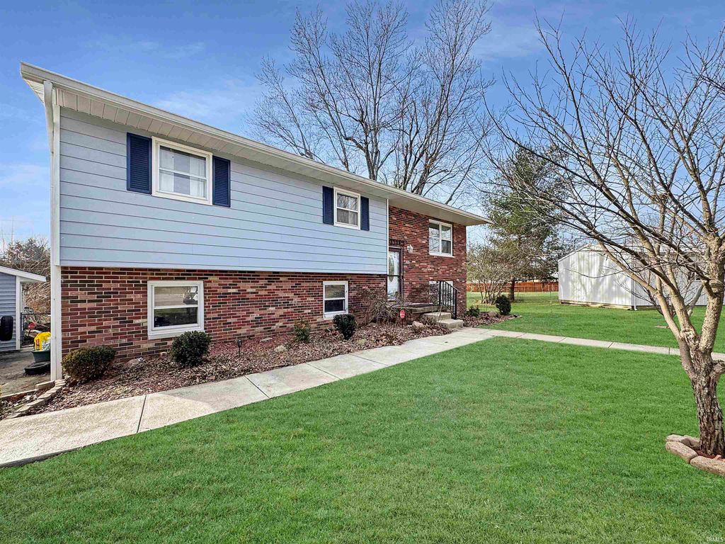 Photo of 3920 S Walter Avenue, Bloomington, IN 47403 (MLS # 202600547)