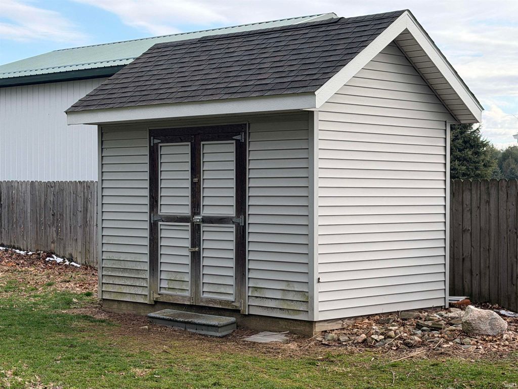 Photo of 67916 Lake Trail, Lakeville, IN 46536 (MLS # 202609055)