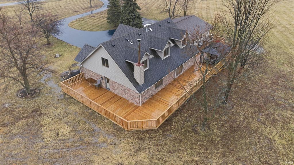 Photo of 1889 W County Road 1000 N Road, Lizton, IN 46149 (MLS # 202608919)