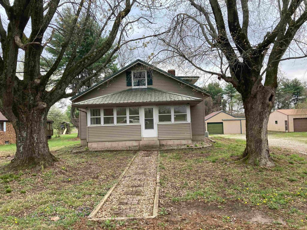 Photo of 151 N Whitelock Avenue, Petersburg, IN 47567 (MLS # 202611280)
