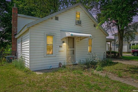 Photo for 615 N Riverside Boulevard