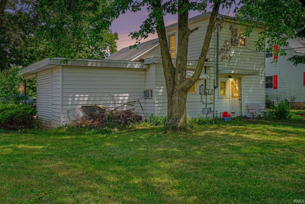 Photo of 615 N Riverside Boulevard, Goshen, IN 46528 (MLS # 202626207)