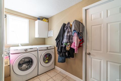 Tiny photo for 1111 N 2Nd Street, Decatur, IN 46733 (MLS # 202542977)