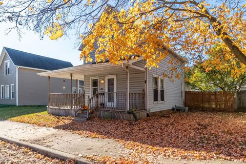 Tiny photo for 1111 N 2Nd Street, Decatur, IN 46733 (MLS # 202542977)