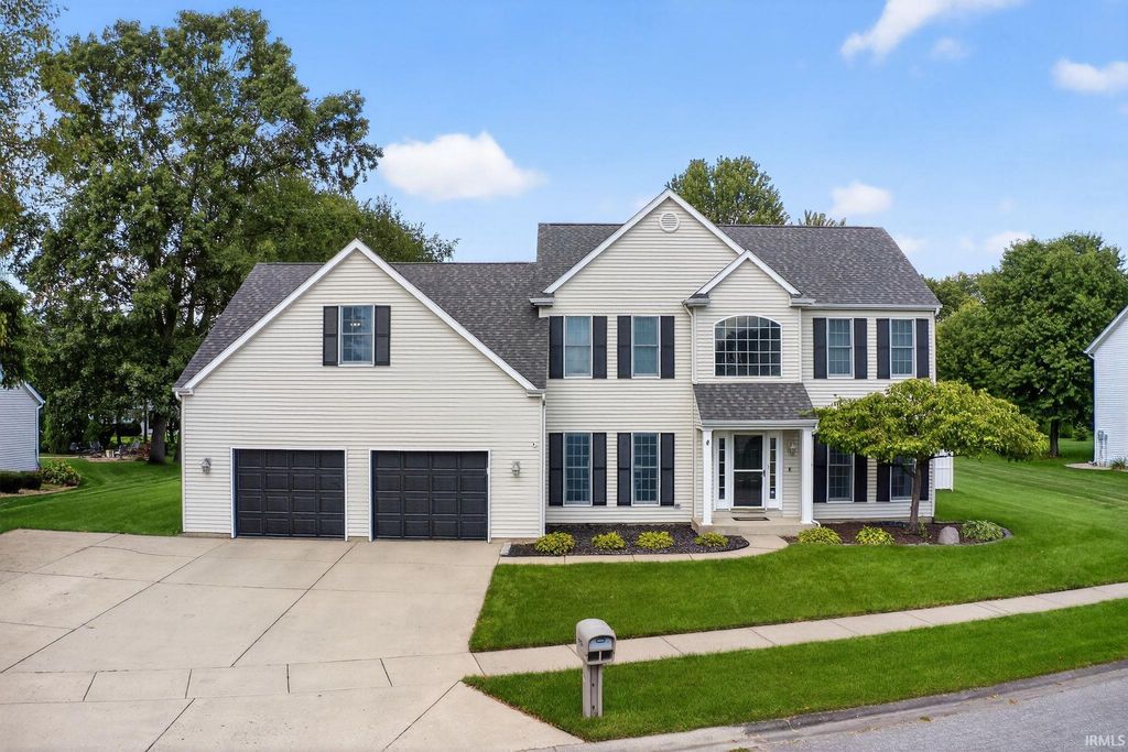 Photo of 13891 Lexington Circle, Granger, IN 46530 (MLS # 202547751)