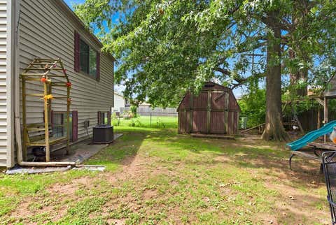 Tiny photo for 3716 Butternut Avenue, Lafayette, IN 47905 (MLS # 202633135)