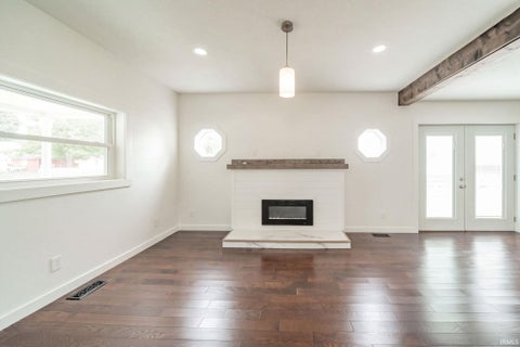 Tiny photo for 119 W Main Street, Spiceland, IN 47385 (MLS # 202641409)