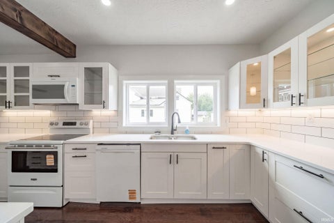 Tiny photo for 119 W Main Street, Spiceland, IN 47385 (MLS # 202641409)