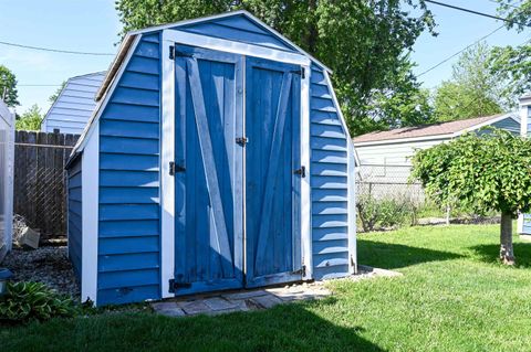 Tiny photo for 916 E FISCHER Street, Kokomo, IN 46901 (MLS # 202620025)