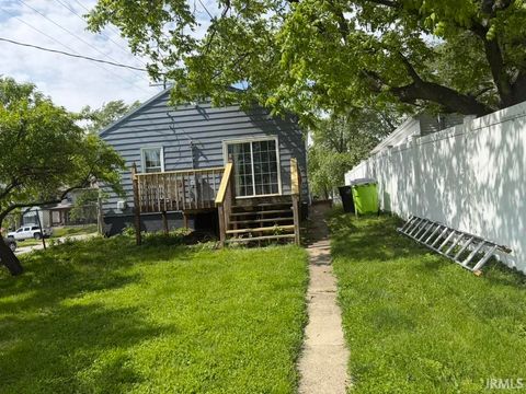 Tiny photo for 1801 Smead Street, Logansport, IN 46947 (MLS # 202617699)