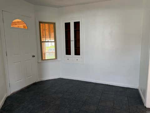 Tiny photo for 1801 Smead Street, Logansport, IN 46947 (MLS # 202617699)