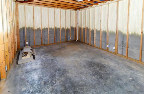 Tiny photo for 15349 Haiku Road, Evansville, IN 47725 (MLS # 202618611)