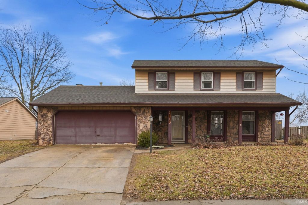 Photo of 1416 Lofton Way, Fort Wayne, IN 46815 (MLS # 202607383)