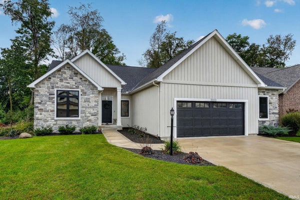 2553 TIMBERSTONE DR E, ELKHART, IN 46514 - Image 2013d06cd7e9d1dc6d71f72c9e2507d3/3659573943