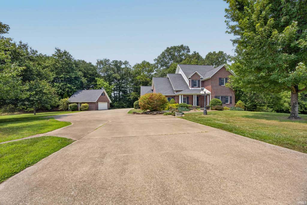 Photo of 311 Pinewood Drive, Bedford, IN 47421 (MLS # 202632833)