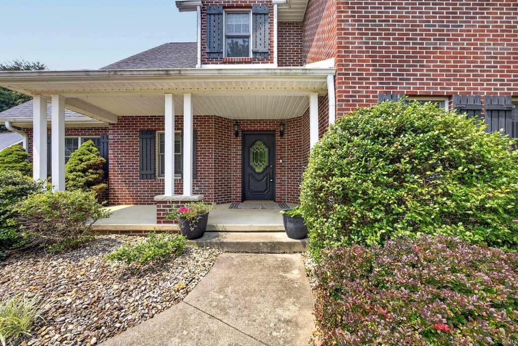 Photo of 311 Pinewood Drive, Bedford, IN 47421 (MLS # 202632833)