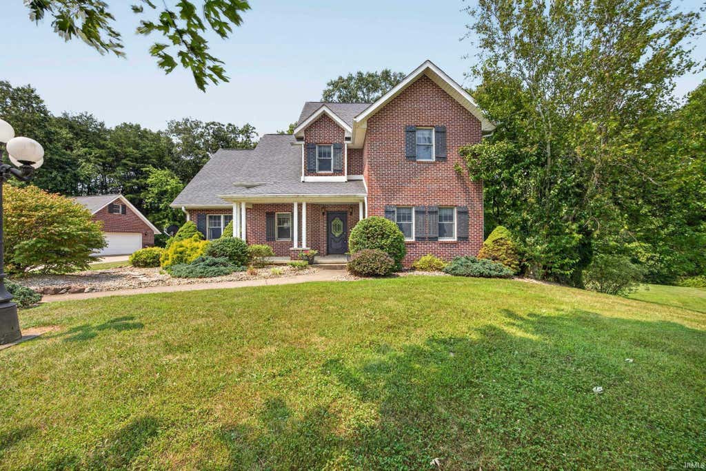 Photo of 311 Pinewood Drive, Bedford, IN 47421 (MLS # 202632833)