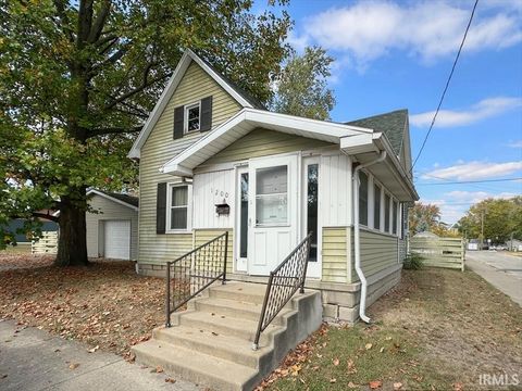 Photo of 1200 W JACKSON Street, Kokomo, IN 46901 (MLS # 202541664)