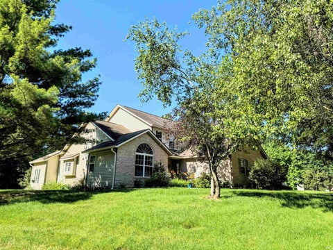 Photo of 3545 Pintail Drive, Lafayette, IN 47905 (MLS # 202616351)