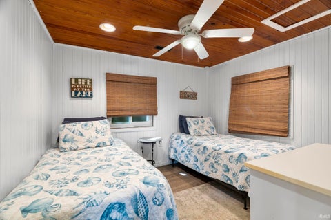 Tiny photo for 10959 N Lower Lake Shore Drive, Monticello, IN 47960 (MLS # 202623112)