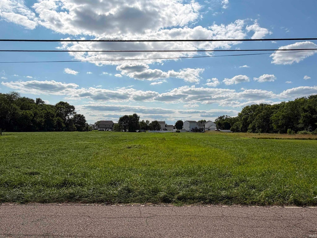 Photo of V/L On Oakside 13 37 3E Road, Mishawaka, IN 46544 (MLS # 202641299)