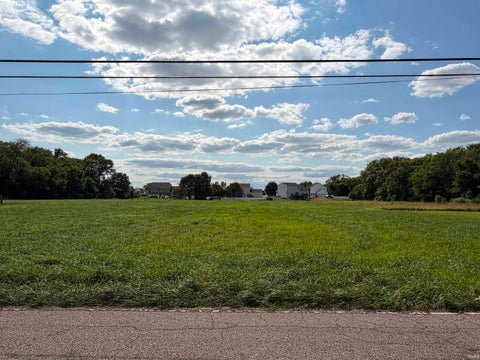 Photo for V/L On Oakside 13 37 3E Road