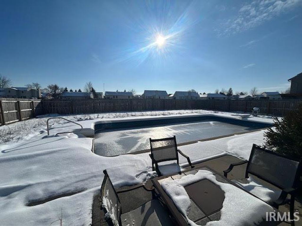 Photo of 3623 Charger Court, Fort Wayne, IN 46818 (MLS # 202548214)